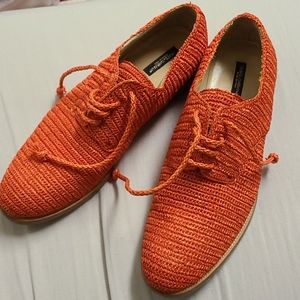 Dolce and Gabbana orange raffia woven Oxford size9